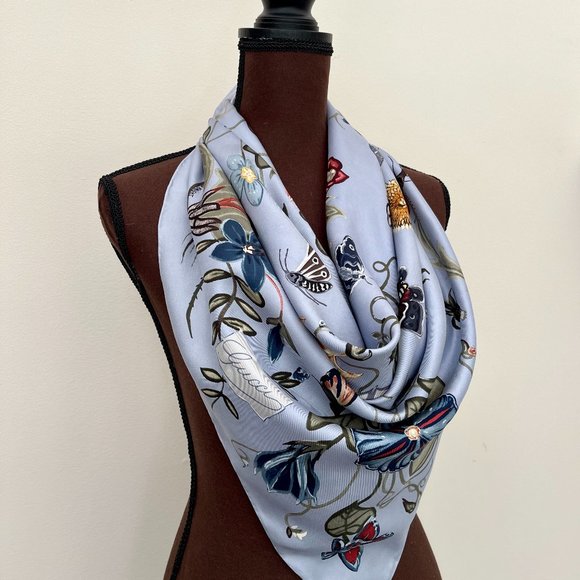 New Gucci Kris Knight Floral Print Silk Scarf with Gucci Gift Box - Picture 10 of 14